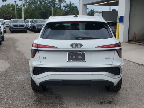 New 2026 Audi Q3 quattro 2.0T AWD/4WD image 6