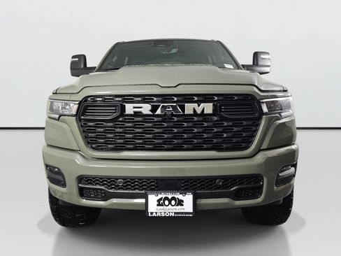 New 2026 RAM 1500 Big Horn AWD/4WD image 9
