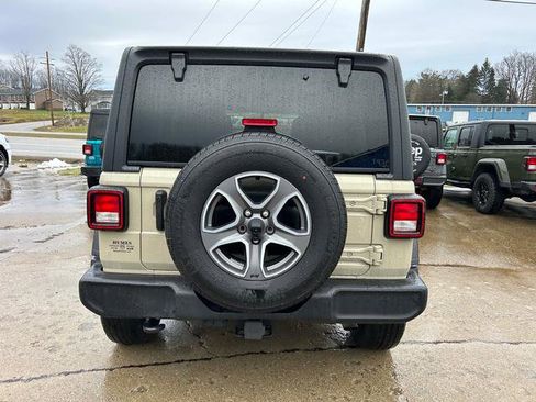 Certified 2022 Jeep Wrangler Unlimited Sport image 4