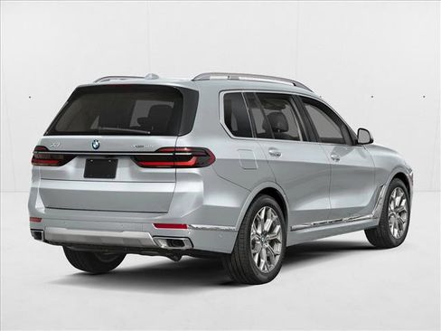 New 2027 BMW X7 xDrive40i w/ M Sport Package image 2