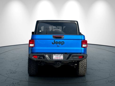 Certified 2023 Jeep Gladiator Sport image 5