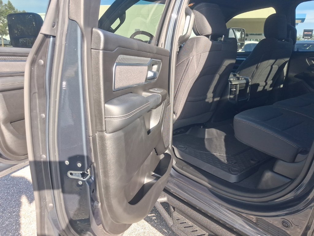 Used 2025 RAM 1500 Big Horn AWD/4WD image 26