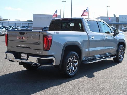 New 2026 GMC Sierra 1500 SLT w/ SLT Premium Plus Package image 4