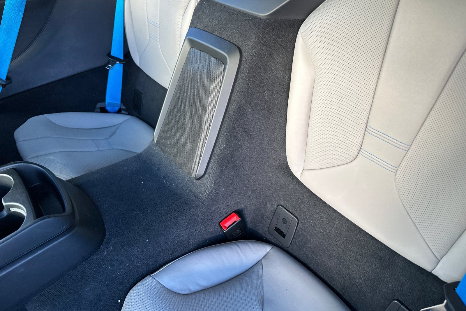 Used 2015 BMW i8 AWD/4WD image 12
