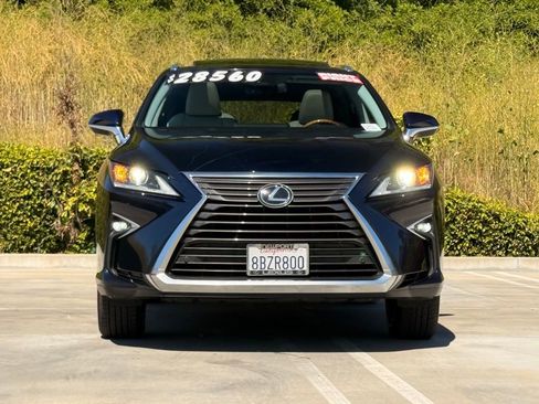Used 2018 Lexus RX 350 FWD w/ Premium Package image 4
