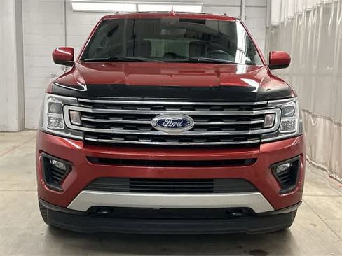 Used 2020 Ford Expedition XLT image 30