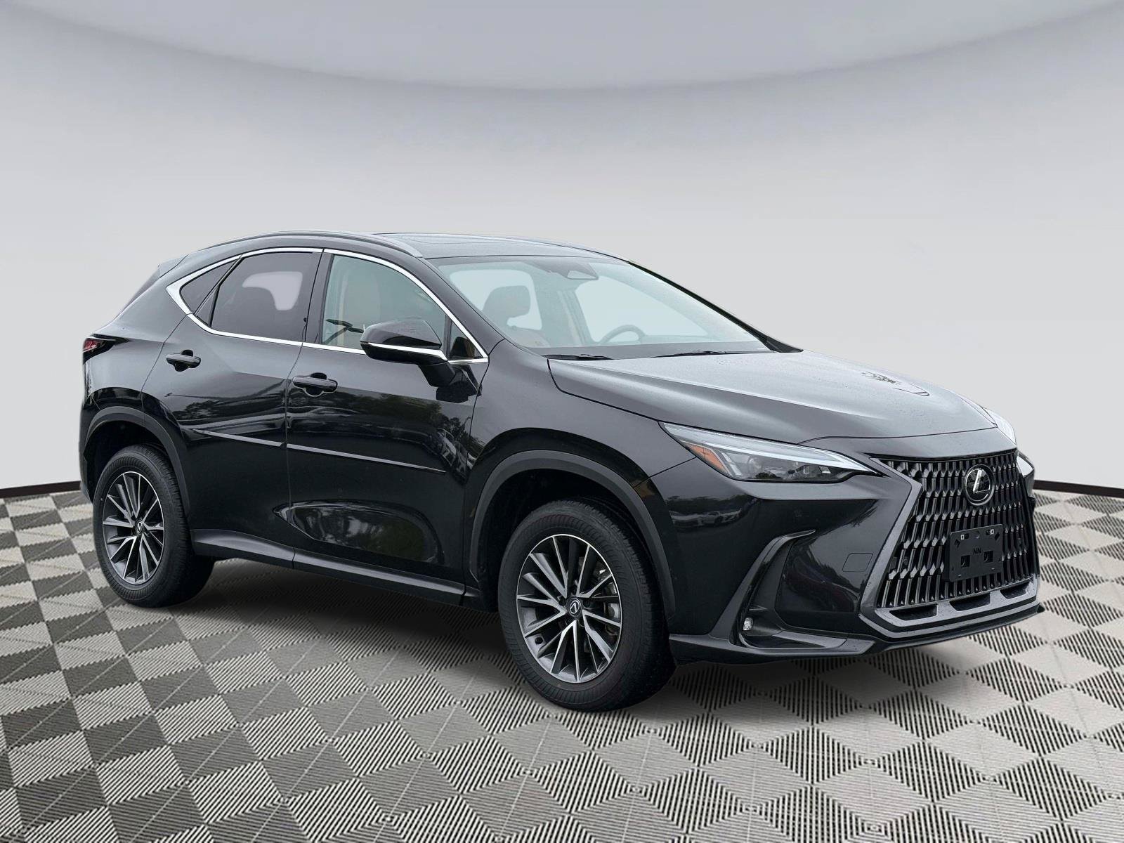 Used 2025 Lexus NX 350 AWD w/ Accessory Package (P2) image 1