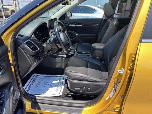 Used 2022 Kia Seltos SX w/ Sunroof Package AWD/4WD image 17