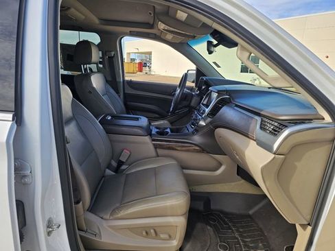 Used 2018 Chevrolet Tahoe LT image 29