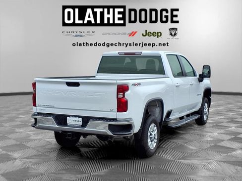 Used 2025 Chevrolet Silverado 2500 LT w/ Convenience Package AWD/4WD image 26