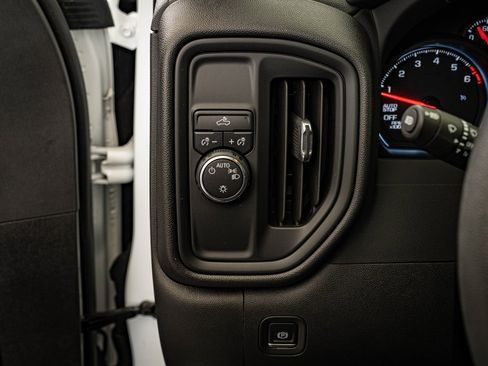 Used 2022 Chevrolet Silverado 1500 W/T w/ WT Value Package image 23