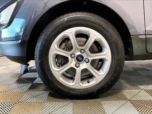 Used 2019 Ford EcoSport SE w/ SE Convenience Package image 8