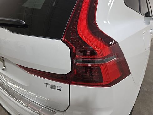 New 2026 Volvo XC60 T8 Ultra w/ Protection Package Premier AWD/4WD image 20