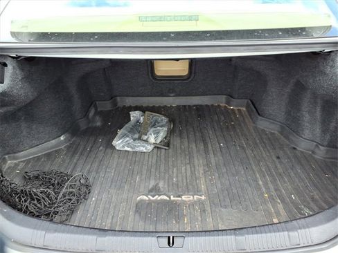 Used 2013 Toyota Avalon Limited image 8