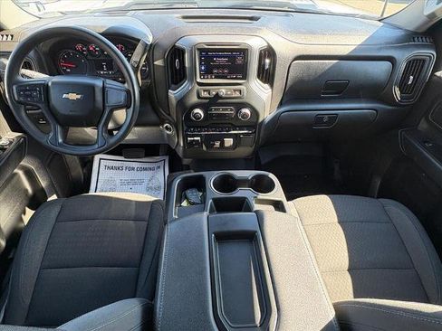 Certified 2024 Chevrolet Silverado 2500 Custom w/ Custom Value Package image 9