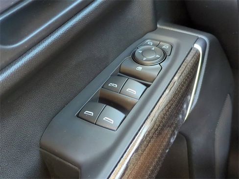 Used 2020 Chevrolet Silverado 1500 LT w/ All-Star Edition image 23