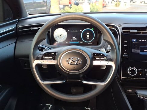 Used 2023 Hyundai Santa Cruz Night AWD/4WD image 12