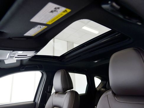 Certified 2025 MAZDA CX-5 Signature AWD/4WD image 28