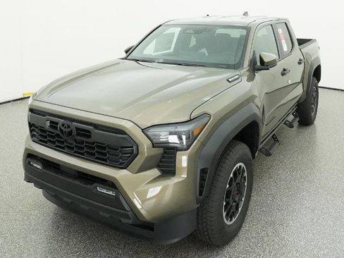 New 2026 Toyota Tacoma TRD Off-Road AWD/4WD image 3
