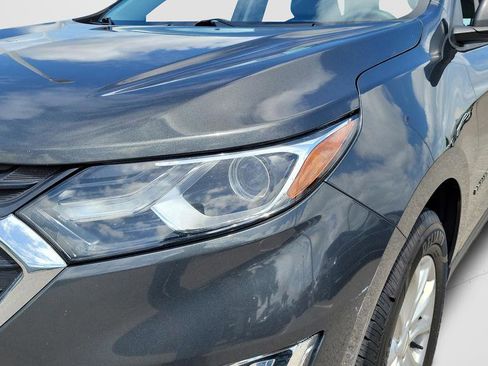 Used 2019 Chevrolet Equinox LS image 9