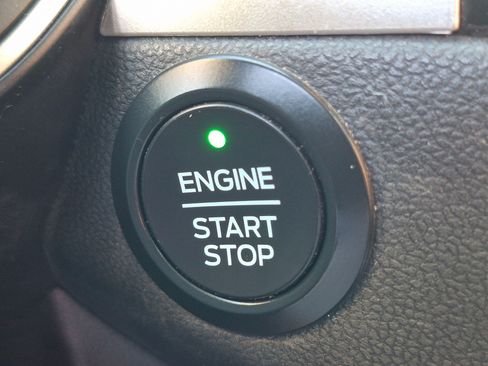 Used 2020 Ford Escape SE Sport AWD/4WD image 23