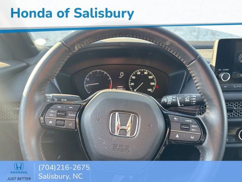 Used 2024 Honda HR-V Sport image 12