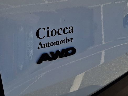 Used 2024 Toyota Grand Highlander Limited image 31