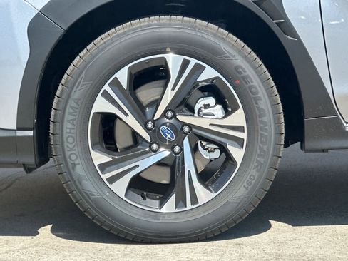 New 2025 Subaru Crosstrek 2.0i Premium image 32