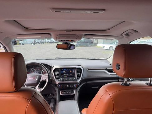 Used 2020 GMC Acadia AT4 w/ Driver Alert Package II AWD/4WD image 13