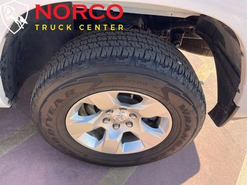 Used 2021 RAM 1500 Big Horn image 12