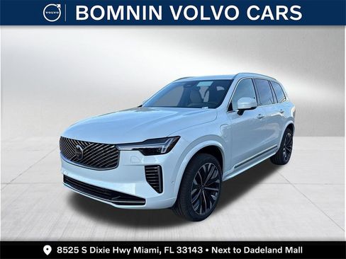 New 2026 Volvo XC90 T8 Plus w/ Protection Package Premier image 1