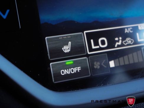 Used 2024 Subaru Ascent Onyx Edition image 40