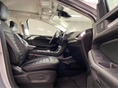 Used 2023 Ford Edge SEL w/ Convenience Package image 16