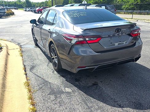 Used 2024 Toyota Camry SE w/ Convenience Package FWD image 13