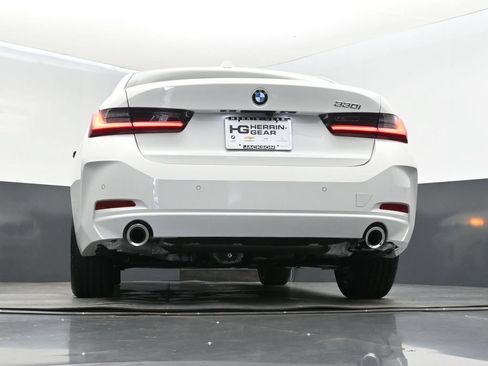 Used 2026 BMW 330i Sedan w/ Convenience Package RWD image 41