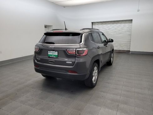 Used 2022 Jeep Compass Latitude w/ Convenience Group AWD/4WD image 9