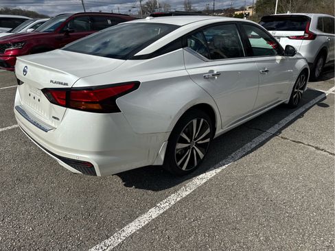 Used 2020 Nissan Altima 2.5 Platinum image 5