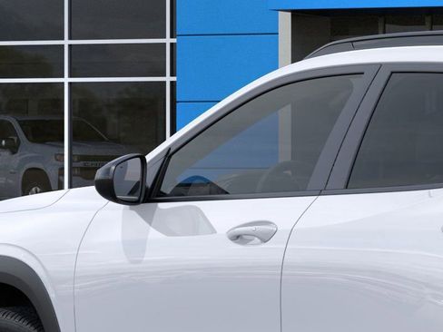 New 2026 Chevrolet Trax RS w/ Driver Confidence Package FWD image 12