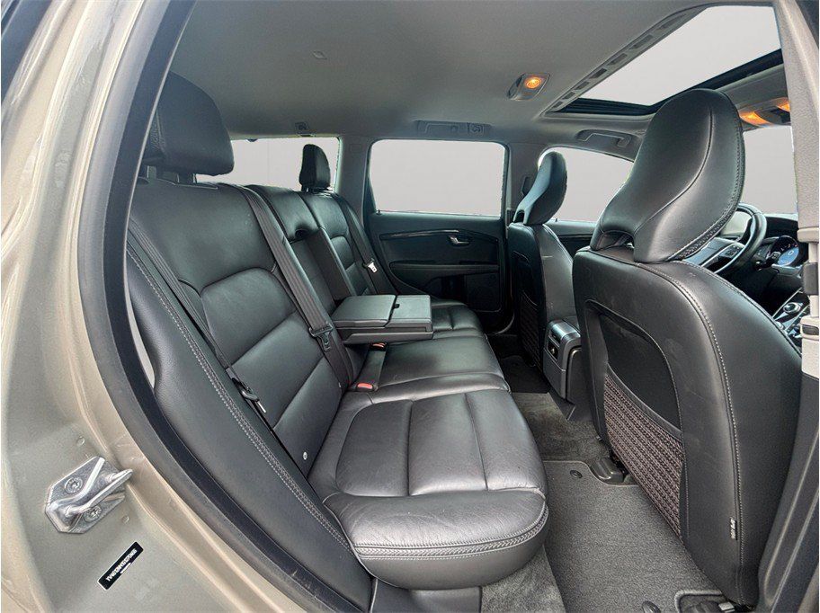 Used 2016 Volvo XC70 T5 Platinum AWD/4WD image 36