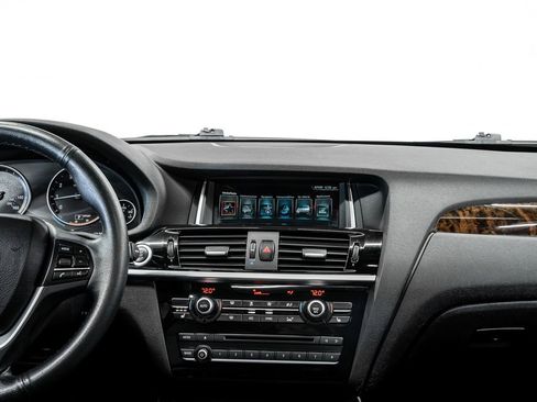 Used 2017 BMW X3 sDrive28i image 15