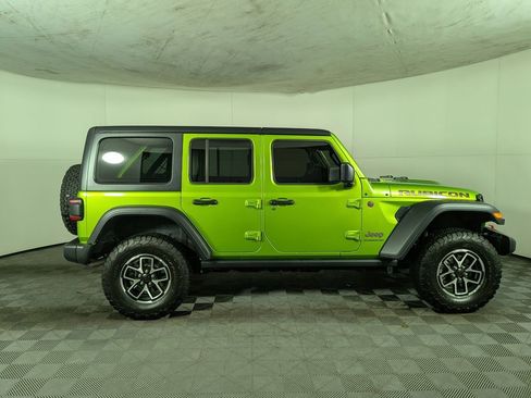 Used 2025 Jeep Wrangler Unlimited Rubicon image 6