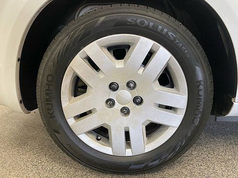 Used 2014 Dodge Avenger SE image 24