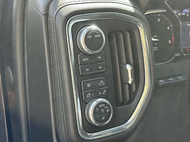 Used 2023 GMC Sierra 2500 Denali w/ Denali Black Diamond Edition AWD/4WD image 20