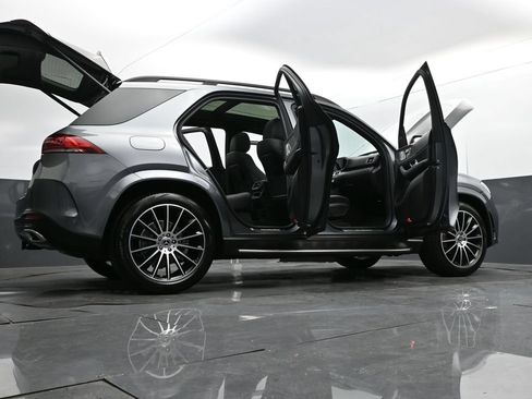 Used 2021 Mercedes-Benz GLE 350 4MATIC w/ AMG Line Exterior image 34