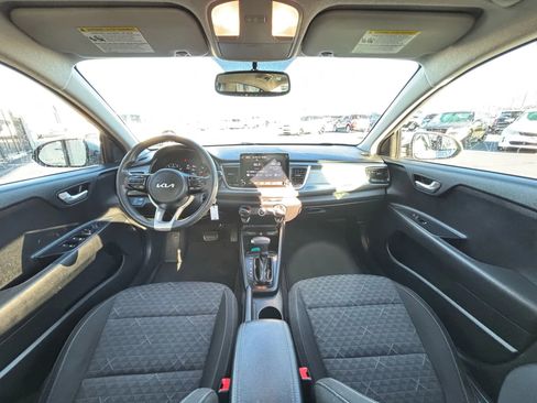 Used 2022 Kia Rio S image 10