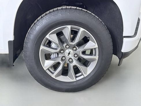 Used 2022 Chevrolet Silverado 1500 RST AWD/4WD image 28
