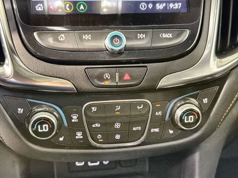 Used 2022 Chevrolet Equinox Premier AWD/4WD image 31