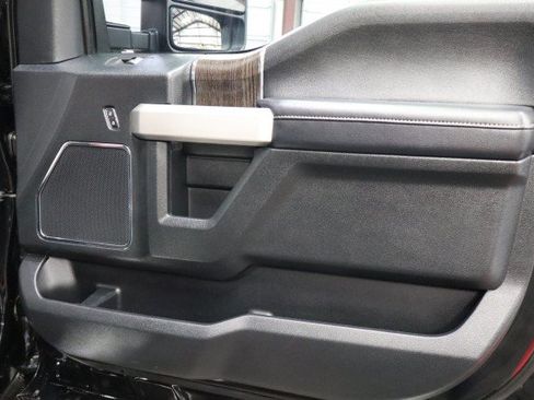 Used 2021 Ford F250 Lariat w/ Lariat Value Package AWD/4WD image 52