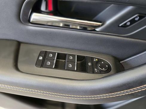 Certified 2025 MAZDA CX-70 Plug-In Hybrid w/ Premium Plus image 33