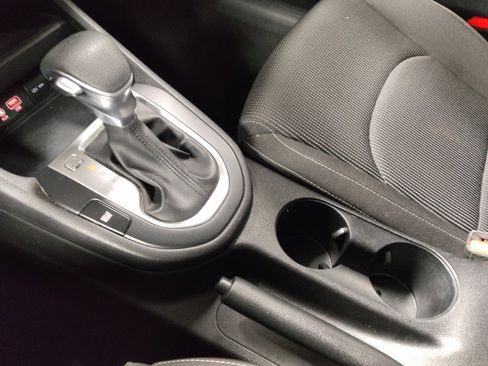 Used 2019 Kia Forte LXS image 26